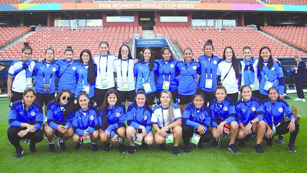 Sele femenina va por otro paso mundialista