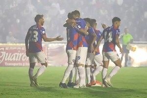 Cerro Porteño triunfa en el debut de Facundo Sava