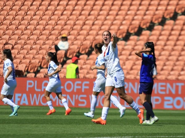 La Albirroja Femenina dio el primer paso - APF