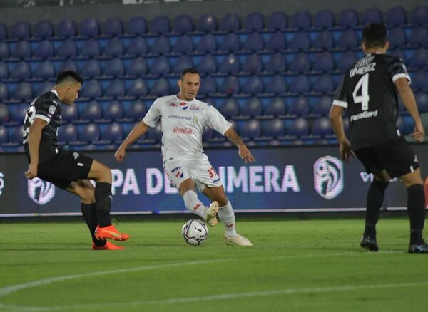 El Gumarelo se aferra a la cúspide tras batir a Nacional - La Tribuna