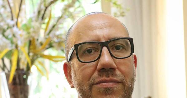 La Nación / Presentarán libro sobre la gratuidad de la educación