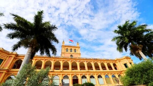 El Ejecutivo reduce en 10% el AEC para más de 7.900 productos