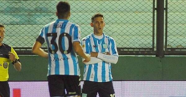 La Nación / Soberbio gol de Matías Rojas