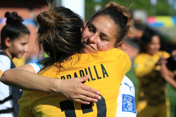 Versus / Con una Alicia Bobadilla gigante, Paraguay fue pura efectividad ante China Taipéi en los penales