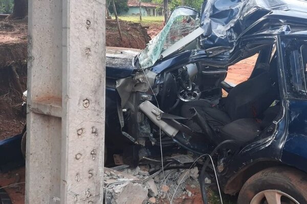 Capiatá: Joven falleció tras embestir contra columna de la ANDE