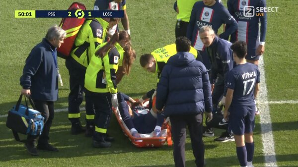 Diario HOY | Neymar abandona el partido ante el Lille con una lesión en el tobillo derecho