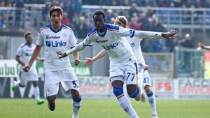 El Lecce sorprende al Atalanta