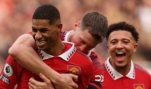 Versus / Manchester United golea al Leicester y extiende su gran momento en la Premier League