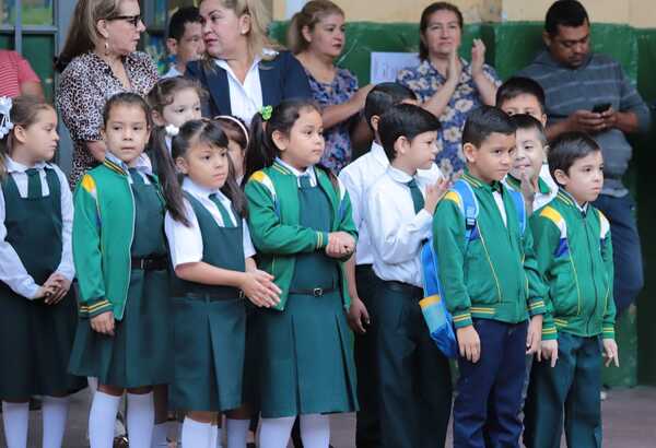 Más de 1.200.000 estudiantes retornarán a clases este lunes 20 de febrero - .::Agencia IP::.