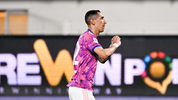 Juventus triunfa de la mano de Ángel Di María