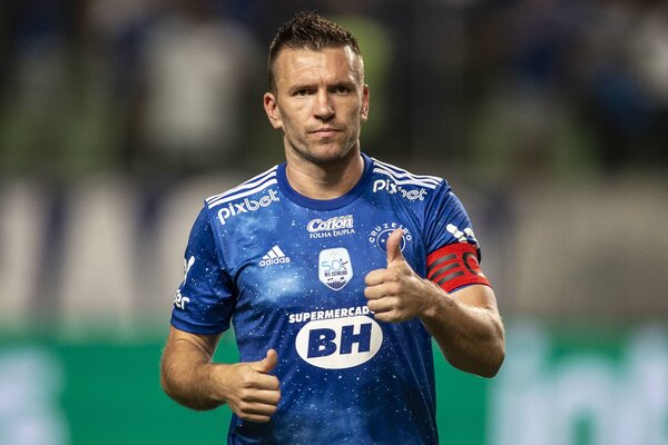 ¿Qué salario percibirá Eduardo Brock en Cerro Porteño?