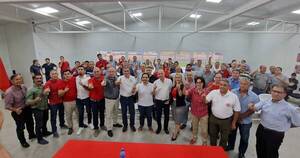 La Nación / Ojeda recibió el respaldo de varios sectores a su candidatura al Senado