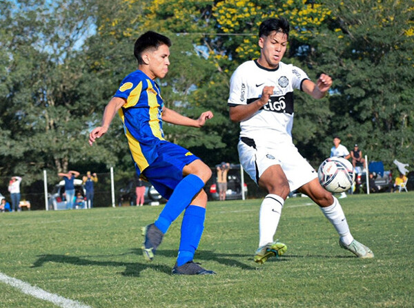 Cinco victorias y un empate en la Sub 16 - APF
