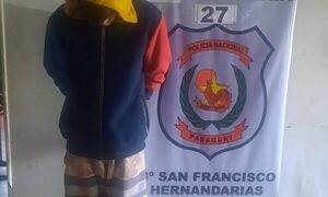 Vecinos reducen a presunto ladrón