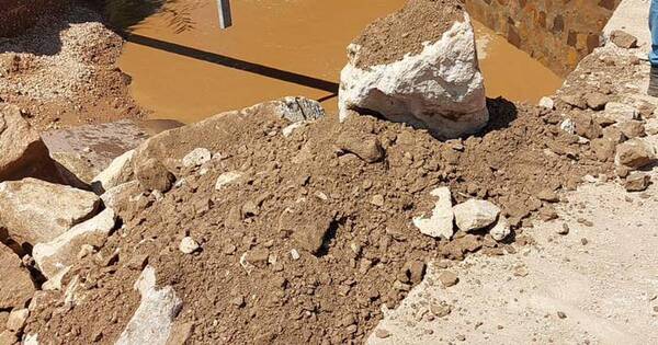 La Nación / Intervienen puentes colapsados tras inundaciones en Amambay