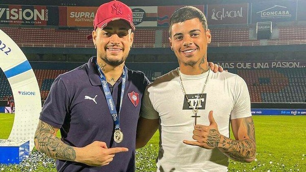 [VIDEO] Jean presumió a full lo que hizo su hermano João en la Reserva de Cerro