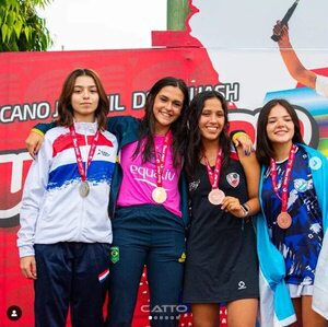 Squash: Fiorella Gatti, medalla de plata en Junior en Trujillo - Polideportivo - ABC Color