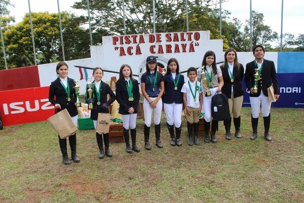 Hipismo: Surgieron los primeros campeones - Polideportivo - ABC Color