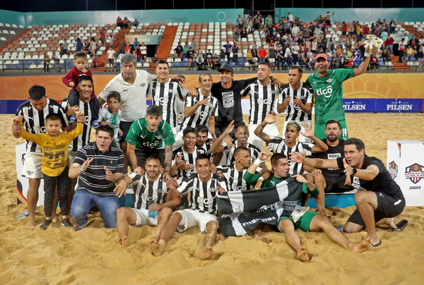 Diario HOY | Libertad y Areguá son los campeones del fútbol de playa