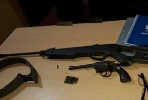 Diario HOY | Detenido por agredir y amenazar de muerte a su esposa