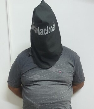 Atrapan e imputan a portero que violó a adolescente en el sótano de un edificio - La Clave