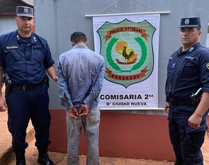 Sujeto borracho roció con combustible a su pareja y amenazó con quemarla viva - La Clave