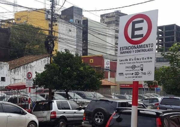 Municipalidad: estacionamiento tarifado en Asunción y transporte público son “temas diferentes” - Nacionales - ABC Color