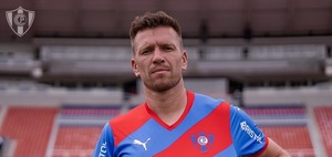 ¡Cerro Porteño dio la bienvenida a Eduardo Brock! - Unicanal