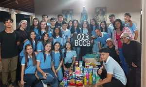 Alumnos del colegio San Roque celebraron UPD con entrega de víveres a hermanas franciscanas - OviedoPress
