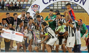 Versus / Libertad conquista el título de la Súper Liga de Fútbol de Playa