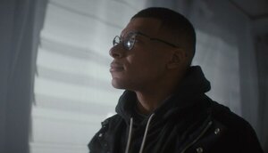 Versus / Kylian Mbappé y su otra pasión: La moda