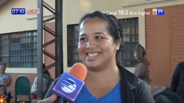 Nahiara dice presente en su primer día de clases tras su trasplante - Noticias Paraguay
