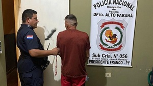 Detienen a abuelo sospechoso de hacer beber caña a su nieto y abusar de él - Noticias Paraguay