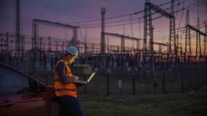 Alemania crea plataforma para debatir la reforma del mercado eléctrico - Revista PLUS