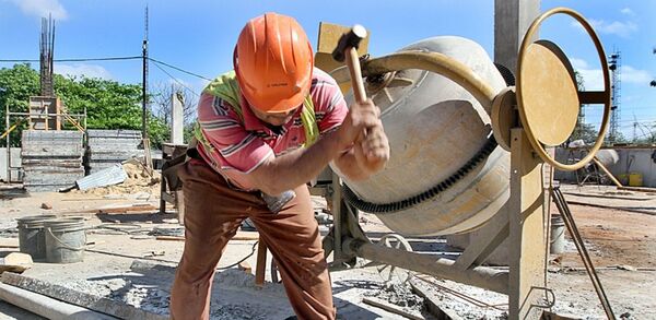 El INE revela que tasa de desempleo registra un descenso en el cuarto trimestre del 2022 - Revista PLUS