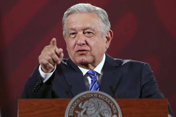 López Obrador confirma que Tesla instalará una planta en México - MarketData