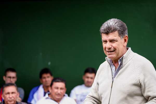 Efraín Alegre: 'Lo que traen Cartes y Peña nos posicionan ante el mundo como un país de piratas'