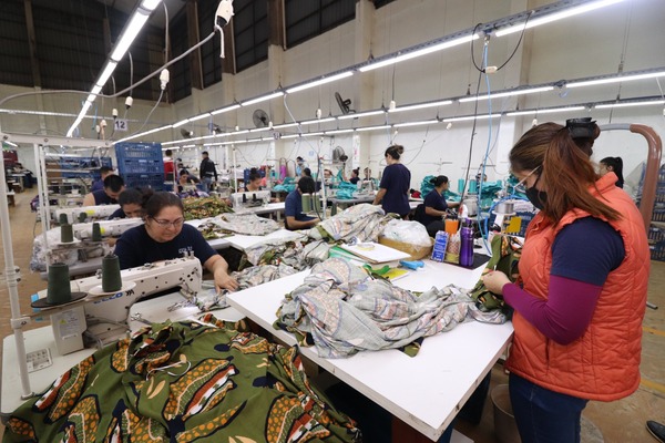 Exportaciones de manufactura cerraron primer mes con récord de US$ 115 millones - .::Agencia IP::.
