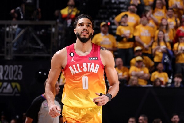 Diario HOY | Tatum bate récord anotador del All-Star en la primera derrota del Equipo LeBron