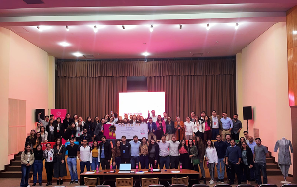 Emprendimiento contra contaminación de la moda representará a Paraguay en la Hult Prize - MarketData