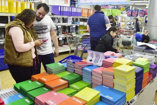 Útiles escolares entre 10% y 20% más caros este año - Nacionales - ABC Color