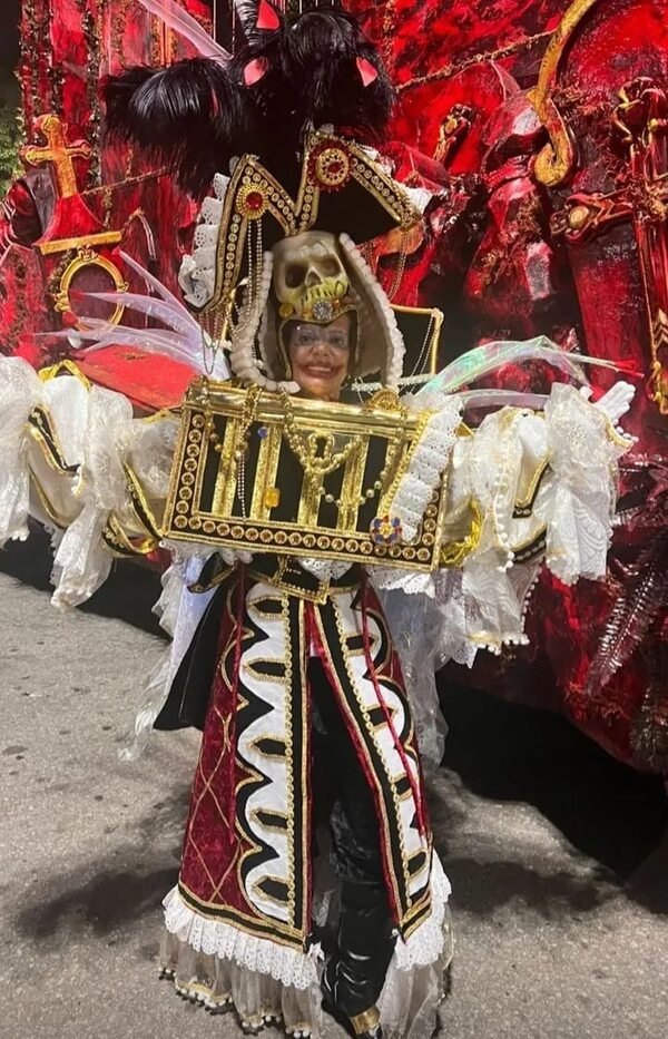 Nora Ruoti se lució en el Carnaval de Río - Gente - ABC Color