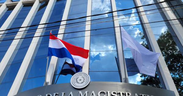 La Nación / Volver a tomar examen a postulantes para la CSJ “es lo justo”, asegura senador