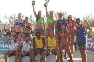Paraguayas Mongelos y Valiente son subcampeonas de voley playa - La Tribuna