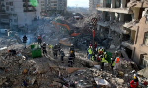 Aumenta a 8 la cifra de muertos tras réplica de terremoto en Turquía y Siria | 1000 Noticias