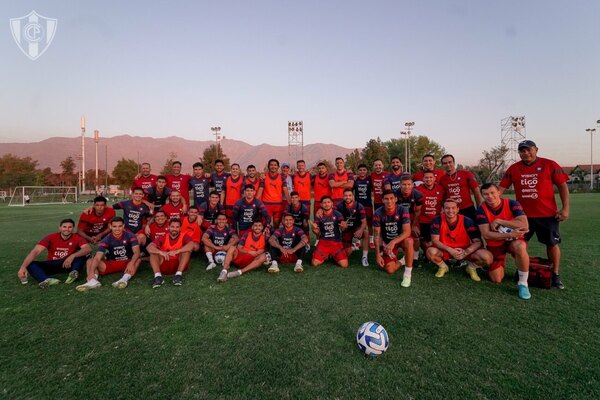 Versus / Cerro Porteño se estrena en la Copa Libertadores con el objetivo de llegar a fase de grupos