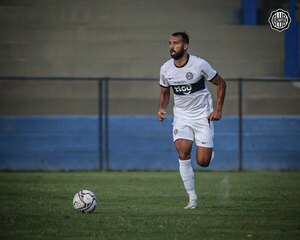 Versus / Ramón Martínez suma minutos en Reserva y lanzó un particular mensaje tras triunfar ante Trinidense