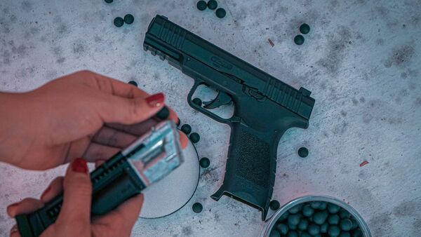 Las armas traumáticas, ¿son una opción de defensa personal ante la inseguridad?