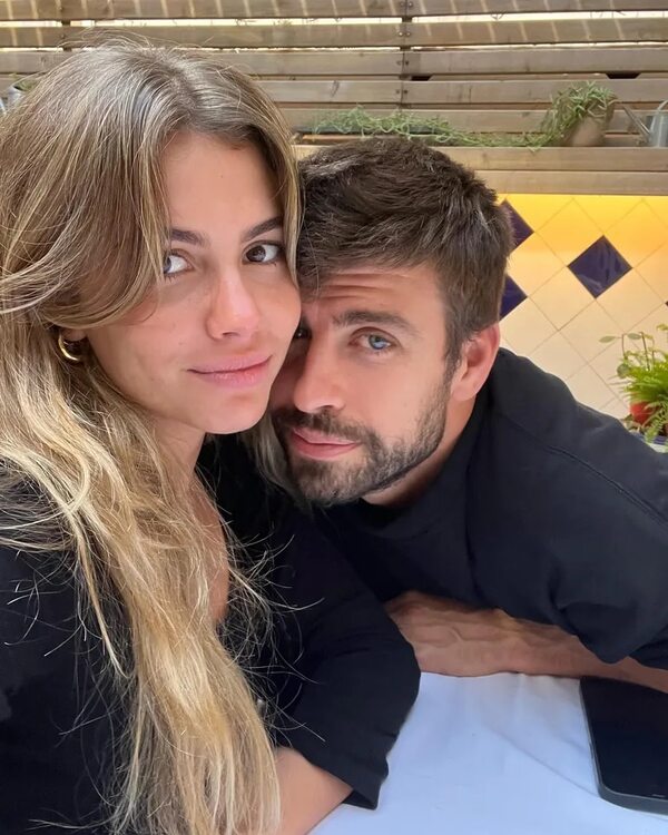 Piqué y Clara Chía, ¿expulsados de un restaurante porque el dueño es fan de Shakira? - Gente - ABC Color