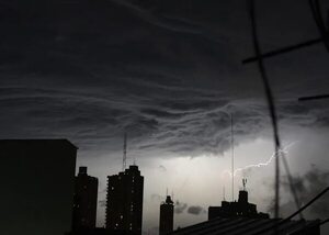 Meteorólogo advierte de posibles lluvias y tormentas durante el fin de semana - Clima - ABC Color
